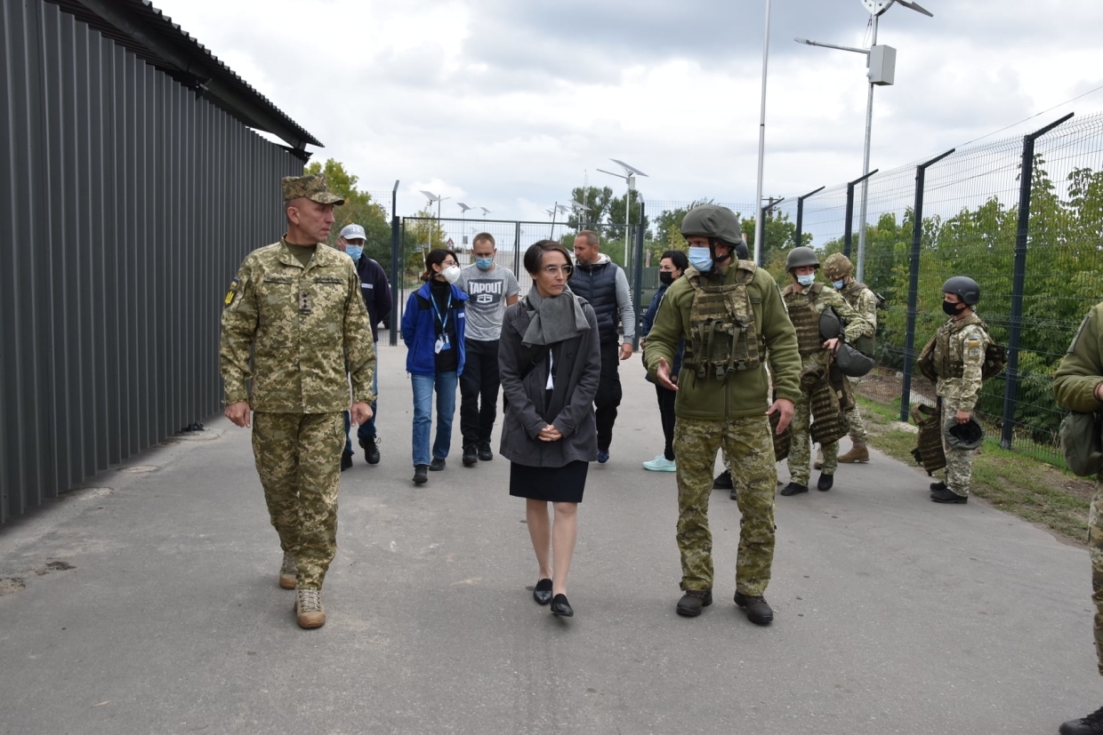 На Украине укрепляется оппозиция Зеленскому, а ВСУ с партнерами отработали наступление