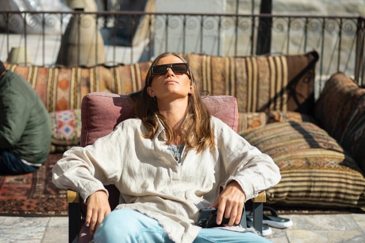 Мария Шейх. Мария Шейх травма. Заворотнюк в темных очках