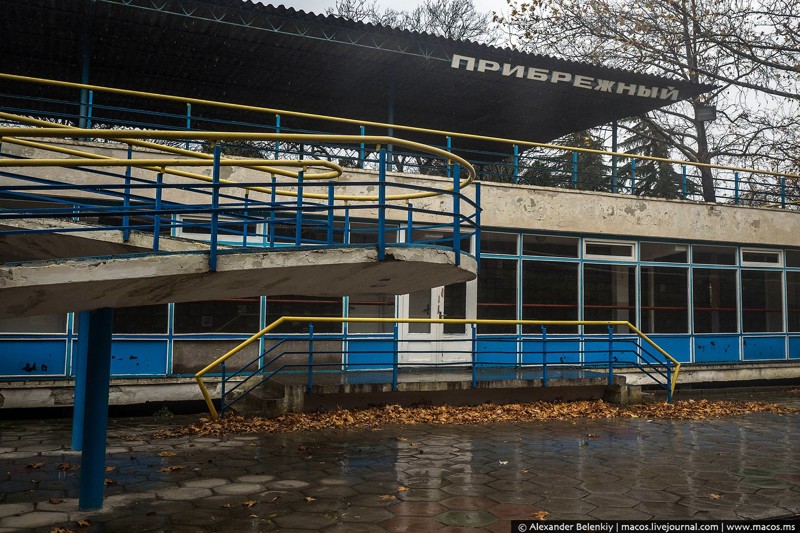 Заброшенный лагерь в Крыму заброшенная, крым, лагерь