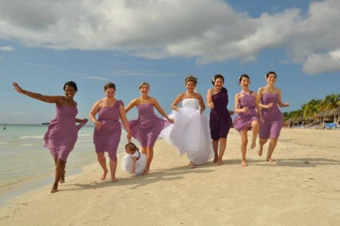 Свадьба пела и плясала, дурачилась и кривлялась поразительно, свадьба, смешно, юмор