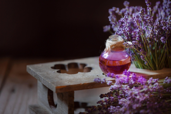 Алхимия запахов: можно ли исцелиться с помощью ароматерапии