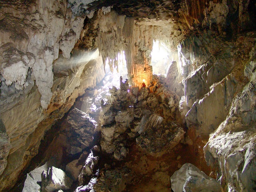 Внутри пещеры. Фото: unusualplaces.org 