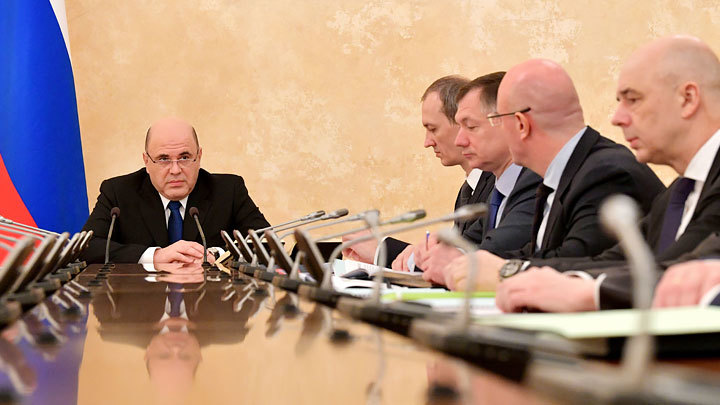 Силуанова заставили распечатать кубышку. Хитрый ход Мишустина