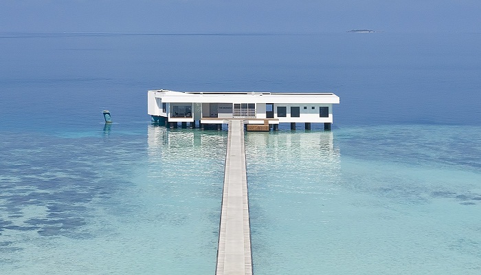На Мальдивах открылся роскошный подводный отель путешествия