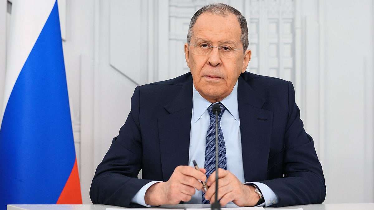 Лавров уверен, что страны перестанут мириться с навязанной Западом ролью статистов