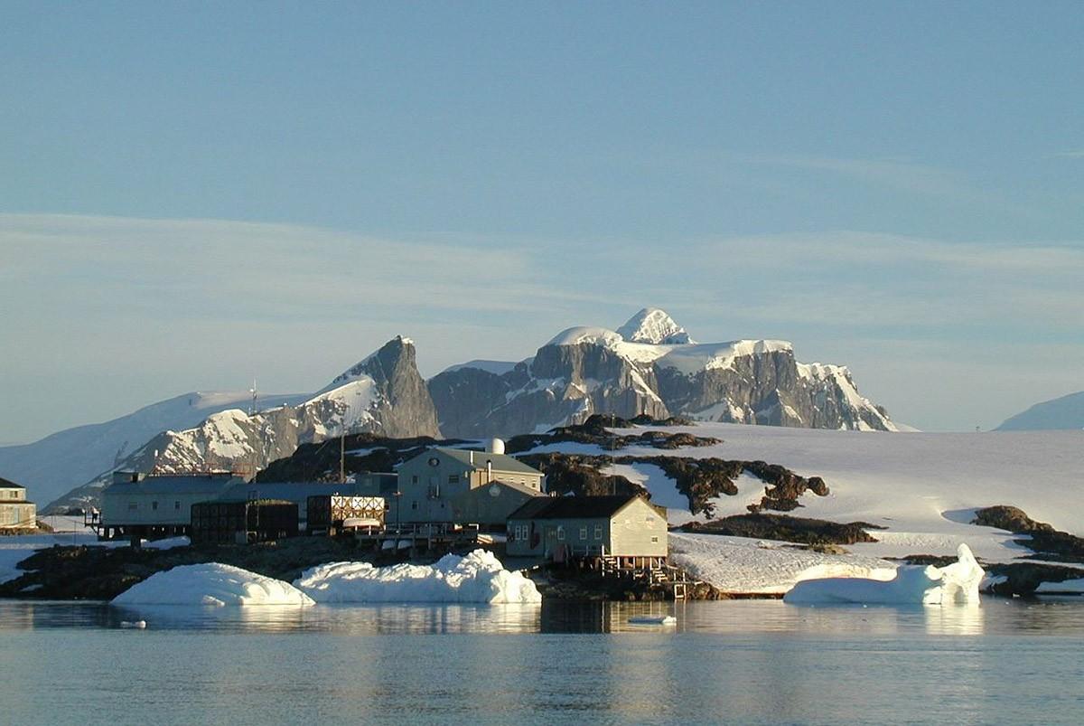 10 крутых мест на планете, которые лишены мобильной связи 10 крутых мест на планете, которые лишены мобильной связи авиатур