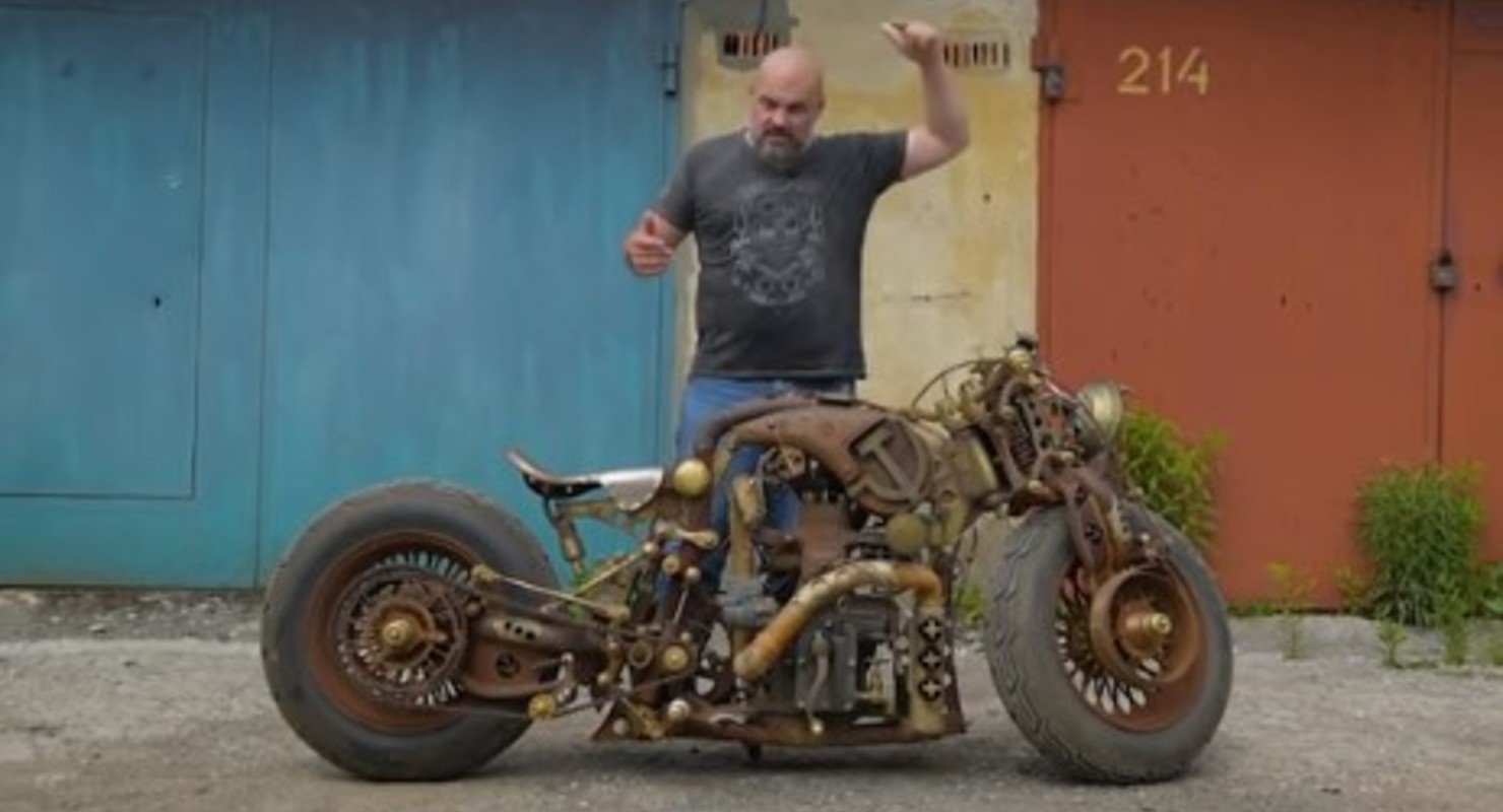 Уникальный мотоцикл из Тулы оснастили советским мотором Автомобили