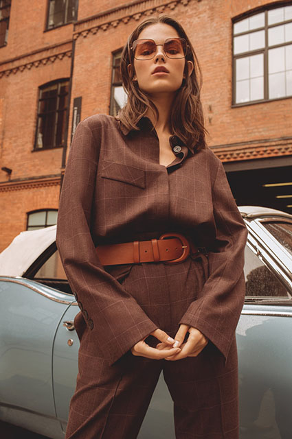 Баухаус, power dressing от Зендаи и гардероб путешественниц: смотрим новые осенние лукбуки Лукбук