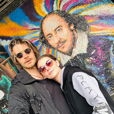 Елизавета Боярская и Максим Матвеев отдыхают в Лондоне Елизавета Боярская и Максим Матвеев отдыхают в Лондоне бродилкиполондону,Звездные пары,моенадежноеплечо