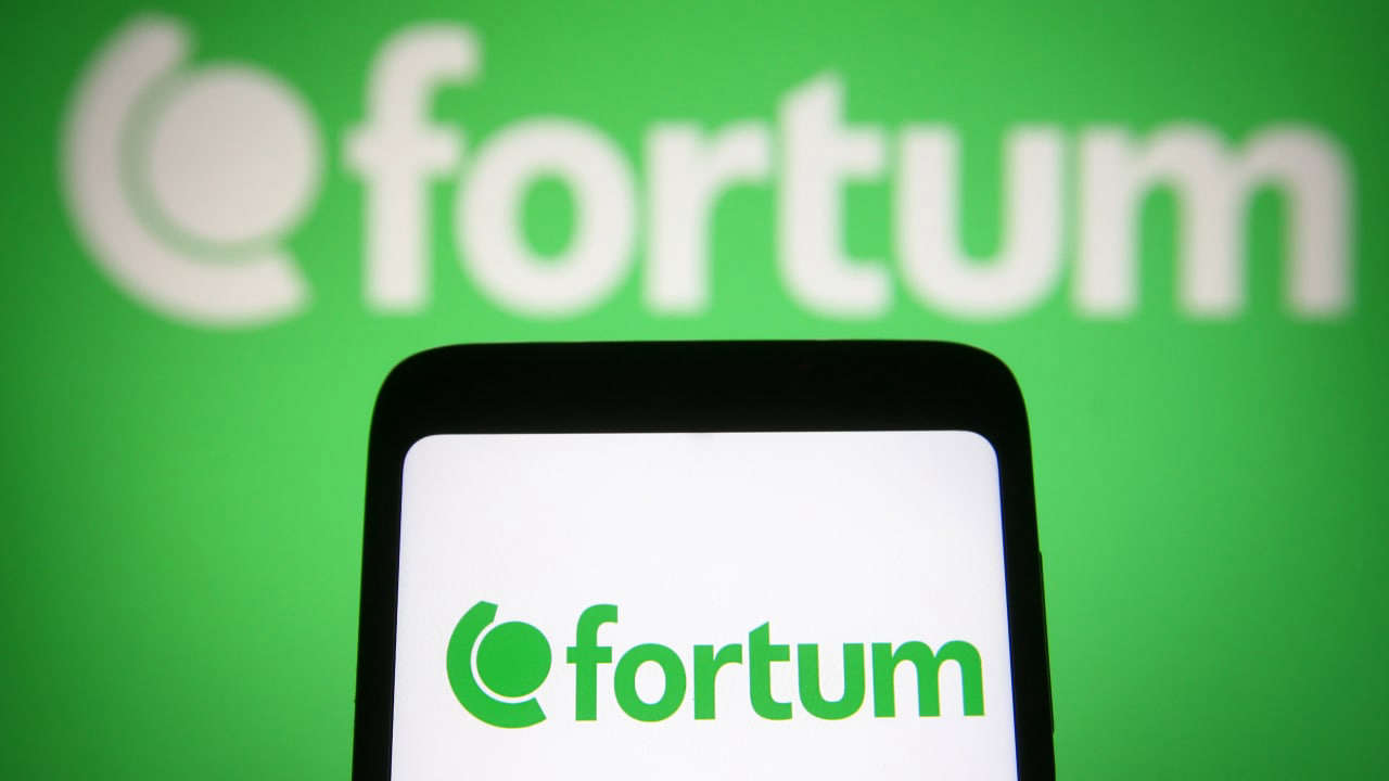 «Ъ»: финская Fortum может продать свои российские активы «Газпрому» и «Интер РАО» Экономика