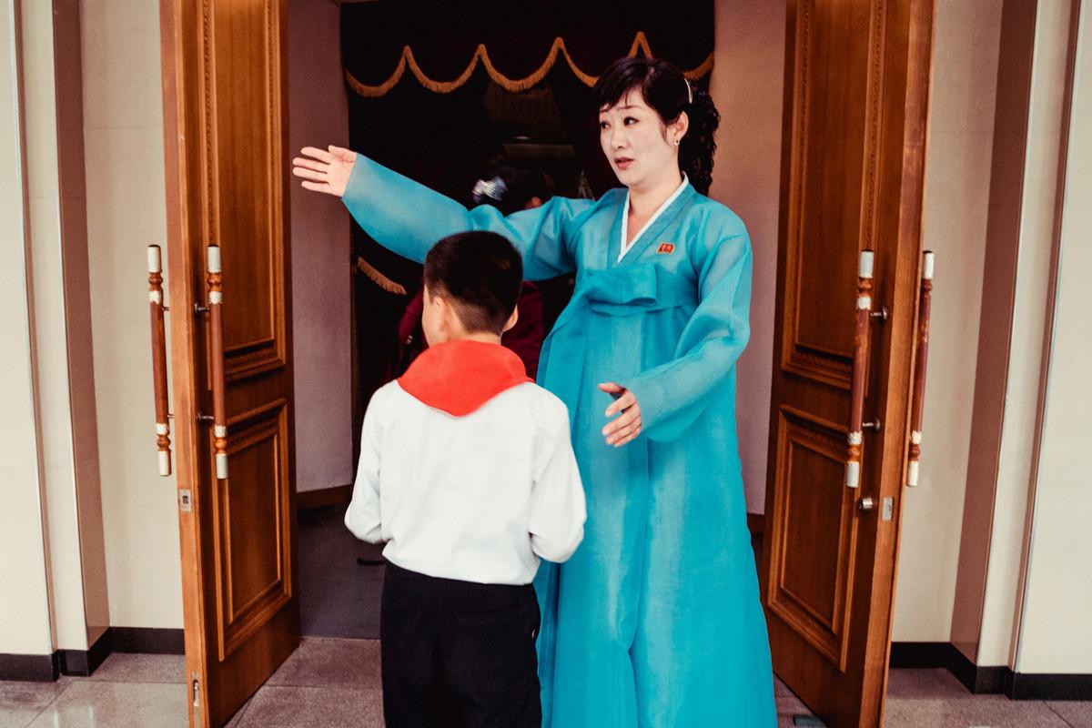 «Чосон» Дениса Давыденко: объективная нереальность из Северной Кореи «Чосон» Дениса Давыденко: объективная нереальность из Северной Кореи