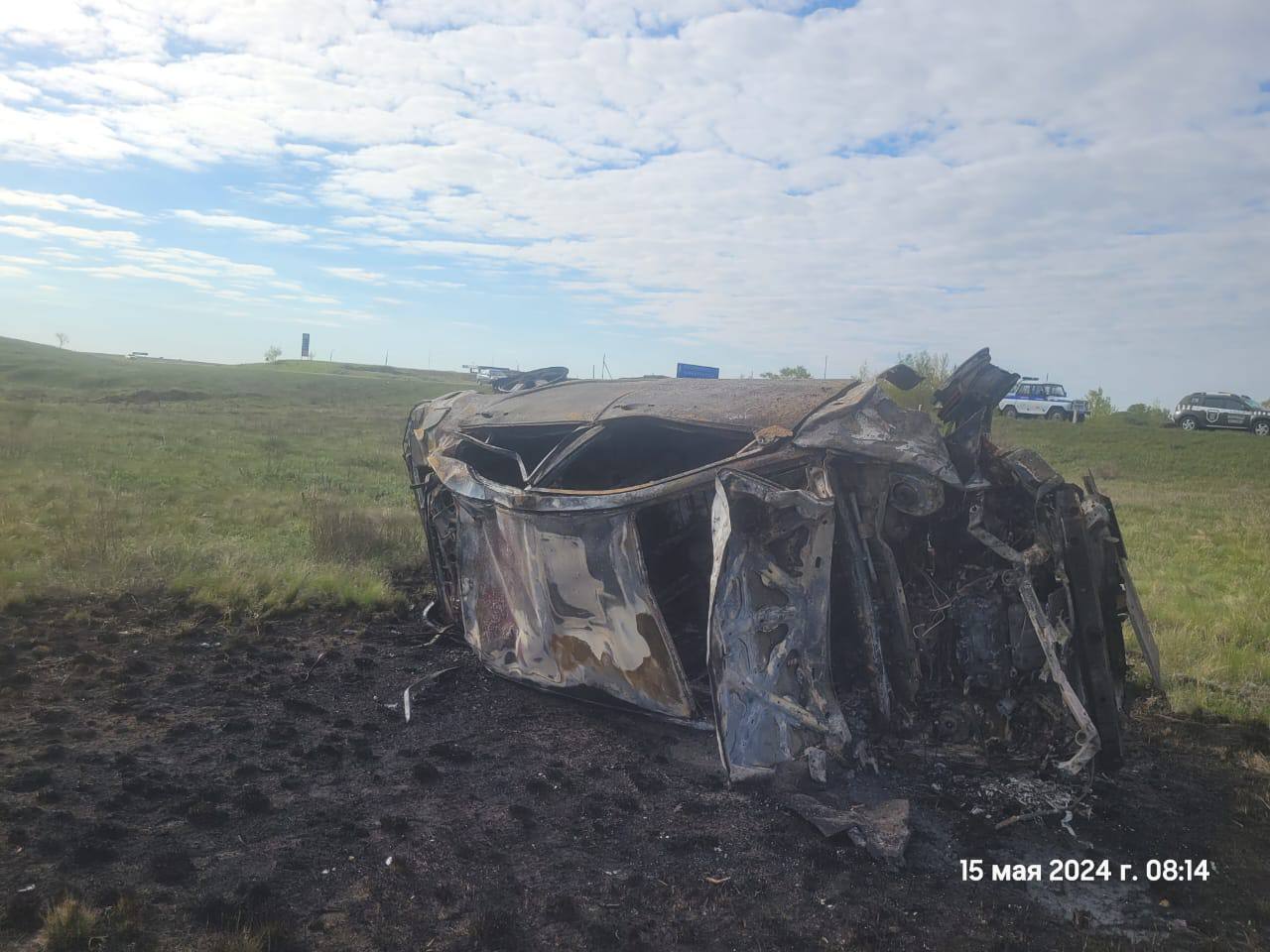 Выжили чудом: в Челябинской области перевернулась и загорелась иномарка