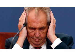 Сенат Чехии решит отстранить Милоша Земана от должности президента