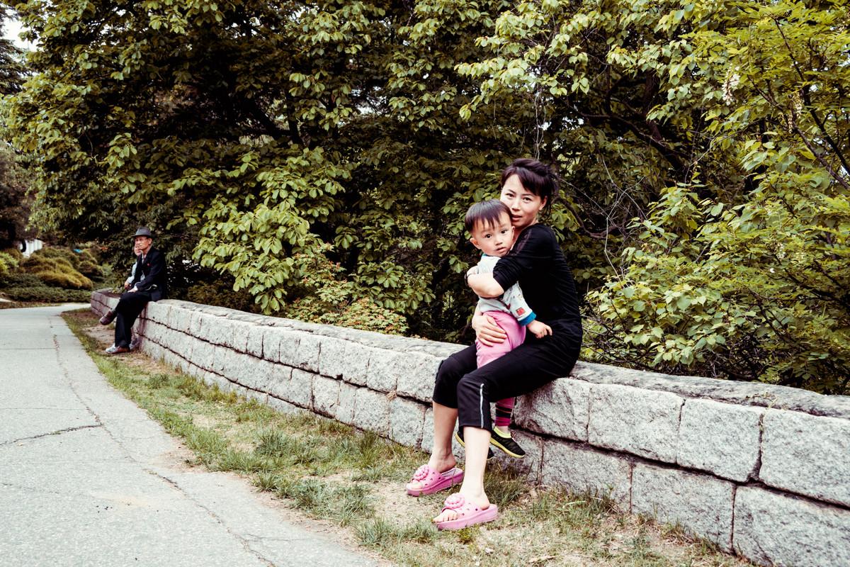 «Чосон» Дениса Давыденко: объективная нереальность из Северной Кореи «Чосон» Дениса Давыденко: объективная нереальность из Северной Кореи