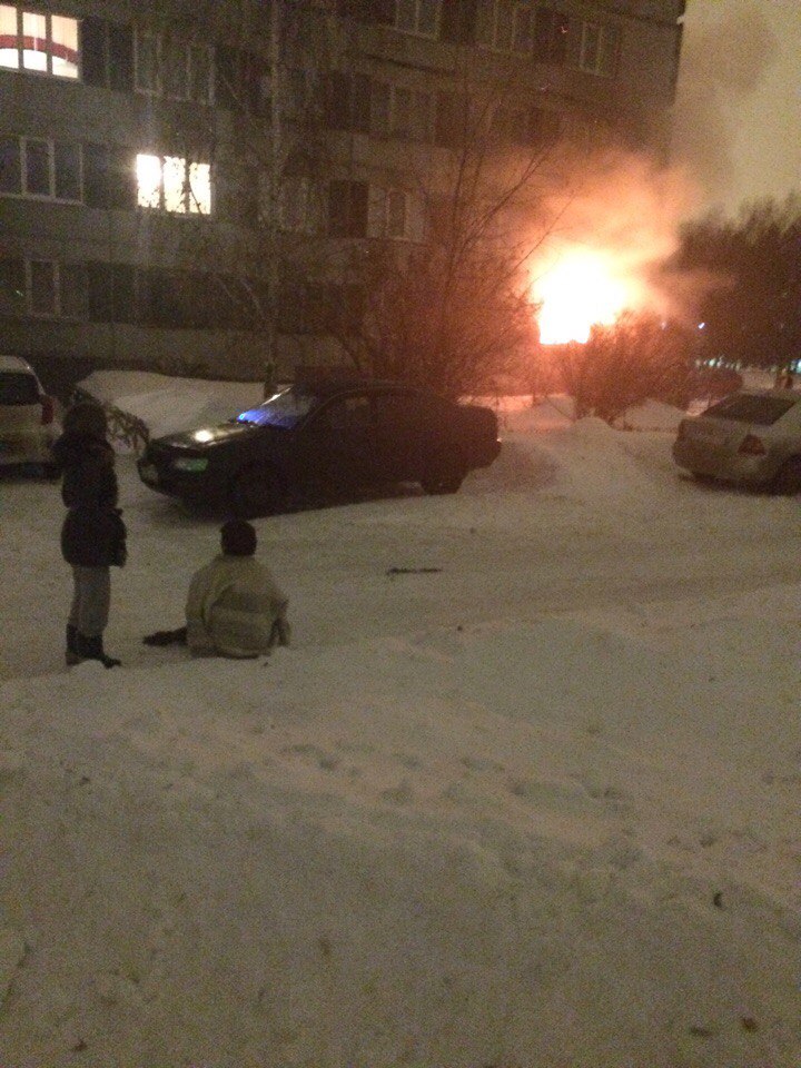 Появились фотографии страшного пожара в Кемерово