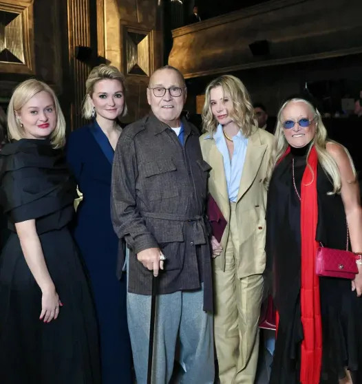 Анна Михалкова, Надежда Михалкова, Андрей Кончаловский, Юлия Высоцкая, Татьяна Михалкова