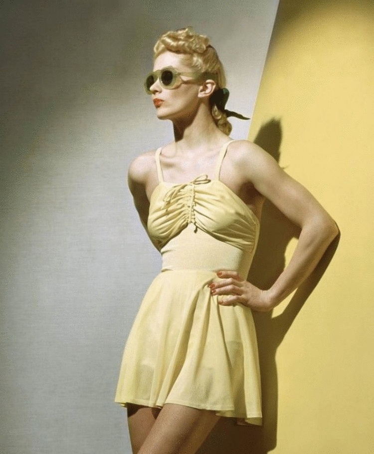 Гламурные 40-е в цвете и отличном качестве 