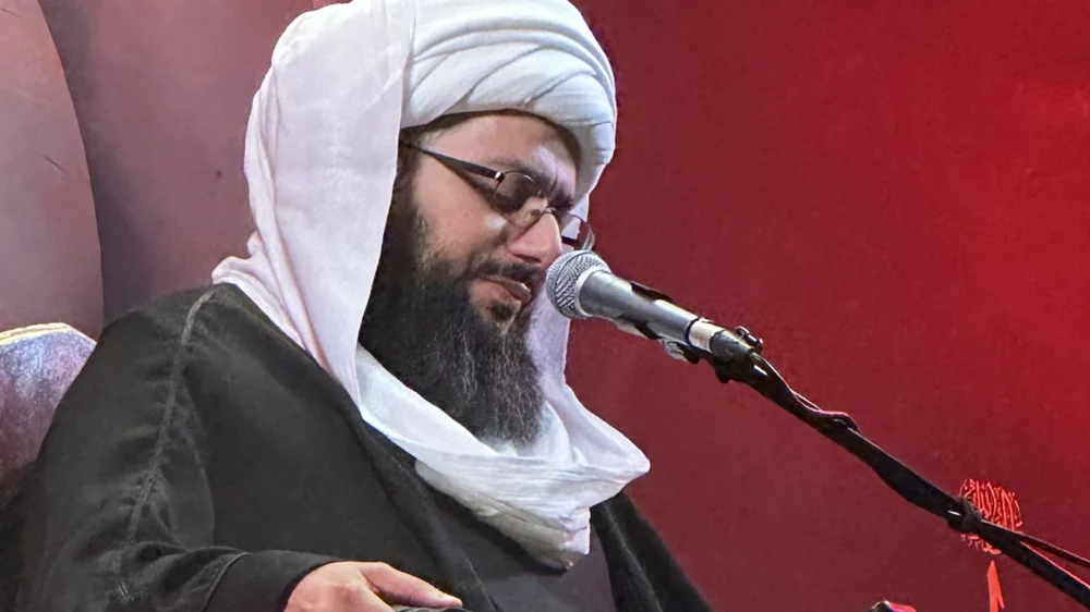 Исламский проповедник аль-Хабиб собирает деньги на остров под свое государство