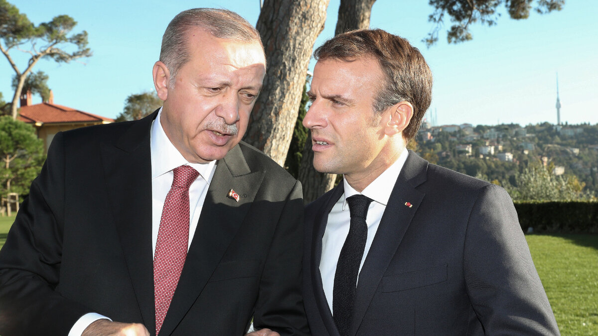 Французы осуждают Эрдогана и политику Евросоюза