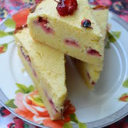 Манник с клубникой на кефире