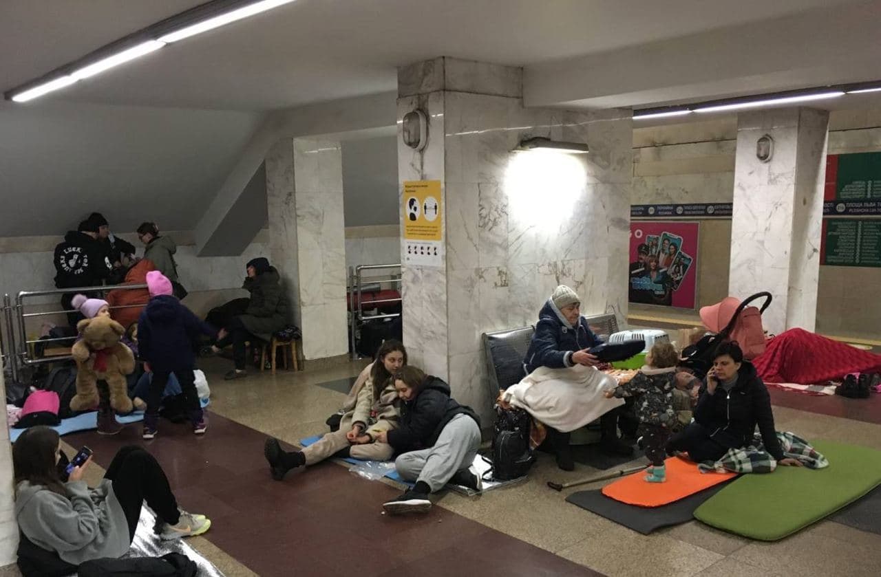 Хроника вторжения в Украину. войска, Киеве, Подписывайтесь, друзья, сейчас, происходит, Украине, Киева, армия, комментариях, путинские, момент, метро, местах, город, техники, других, российская, Украины, Чернигова