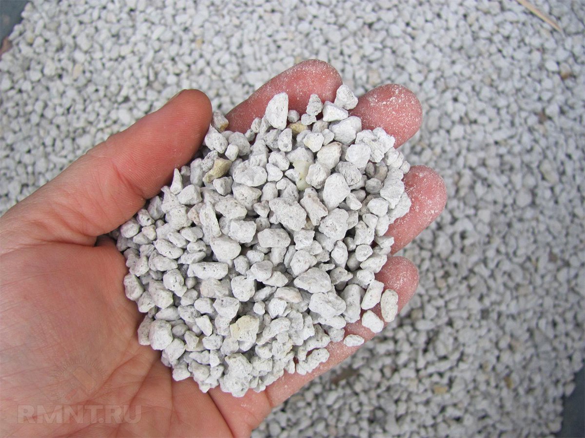 Перлит и перлитовый песок: особенности и характеристики материала