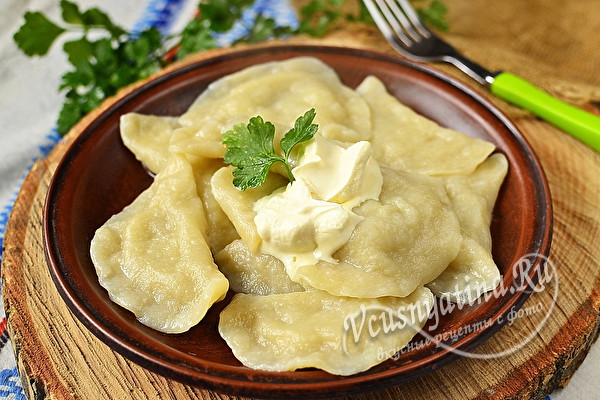 Вареники с салом и сырой картошкой – настоящее объедение вареники,кулинария