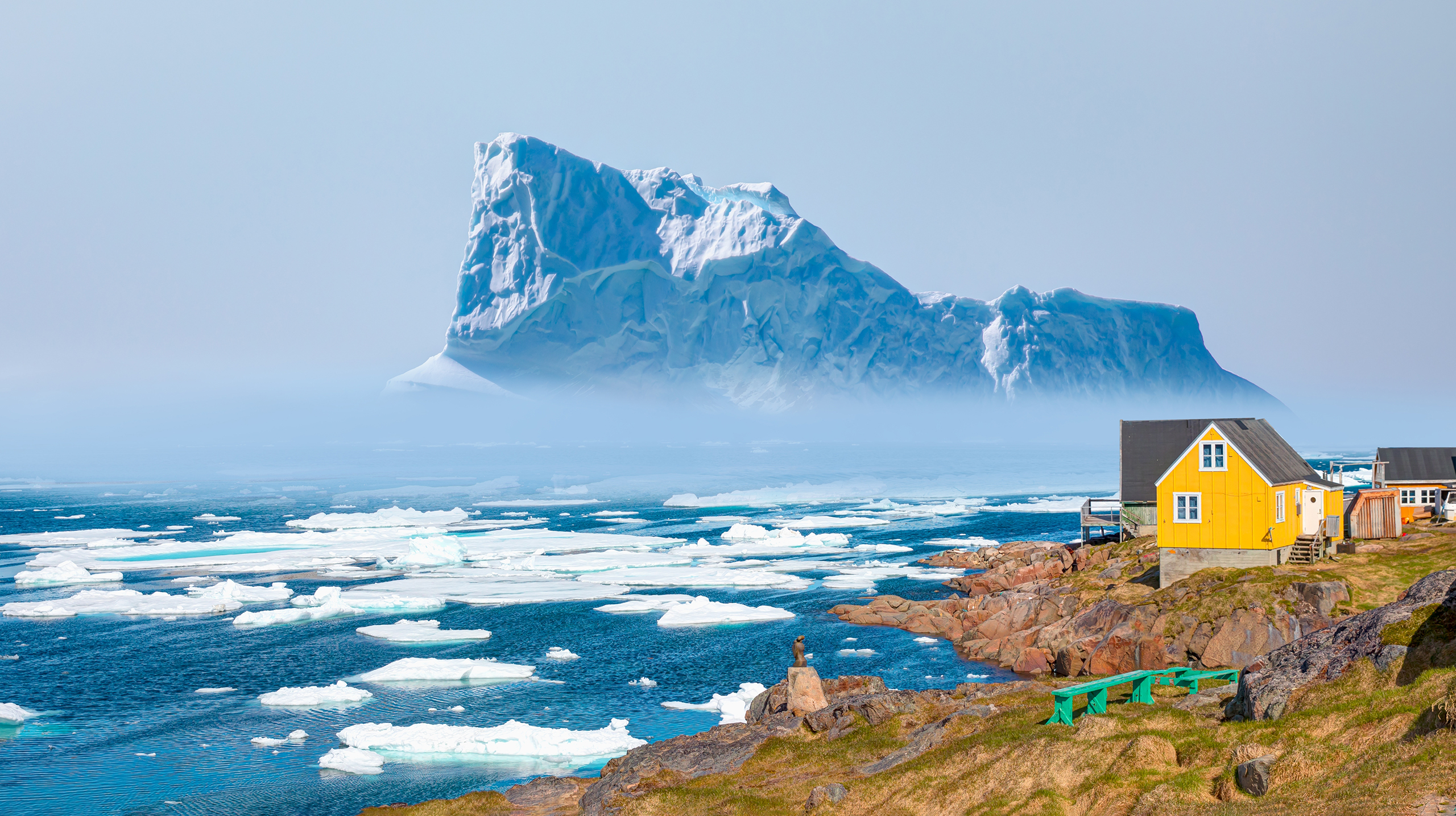 Гренландия: ледяное сердце Арктики, за которым  всегда охотились нации Гренландии, остров, острова, Гренландия, ГренландииФото, викингов, когда, около, Гренландию, которая, часть, находится, морских, право, составляет, почти, берега, сагам, летом, инуиты