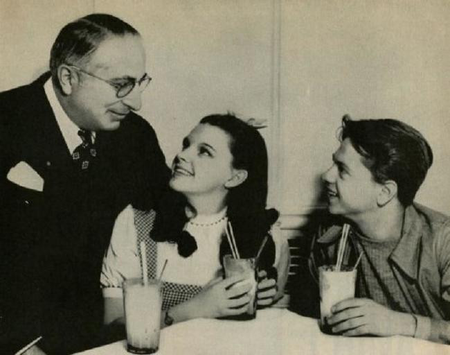 Принудительные аборты и фиктивные браки: как во время Золотого века Голливуда продюсеры злоупотребляли властью. Принудительные аборты и фиктивные браки: как во время Золотого века Голливуда продюсеры злоупотребляли властью. Голливуд,жизнь,звезды,кино и тв