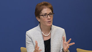 Посол США на Украине Мари Йованович. Сентябрь 2016