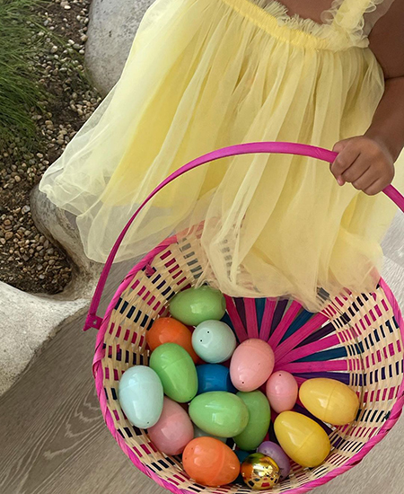 Как семья Бекхэм, Джиджи Хадид, Кейт Бекинсейл, Бритни Спирс и другие отметили Пасху Хроника