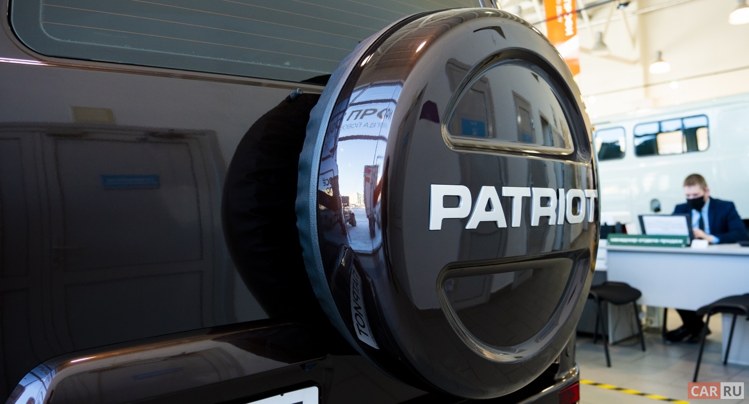 Президент Сербии Вучич назвал внедорожники «УАЗ Патриот» невероятными