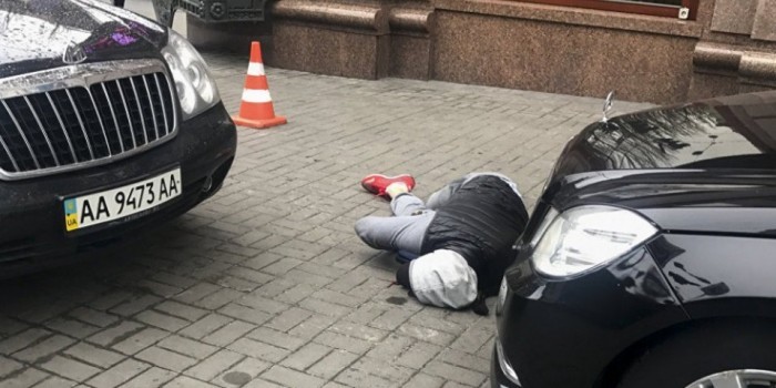 От мошенника до фашика: что известно об убийце экс-депутата Вороненкова