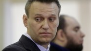 Праздник непослушания: Навальному верят только школьники