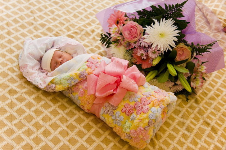 Подруга родила девочку. Счастливая такая! Лишь на третий день, она увидела мужа. То, что он ей сказал…