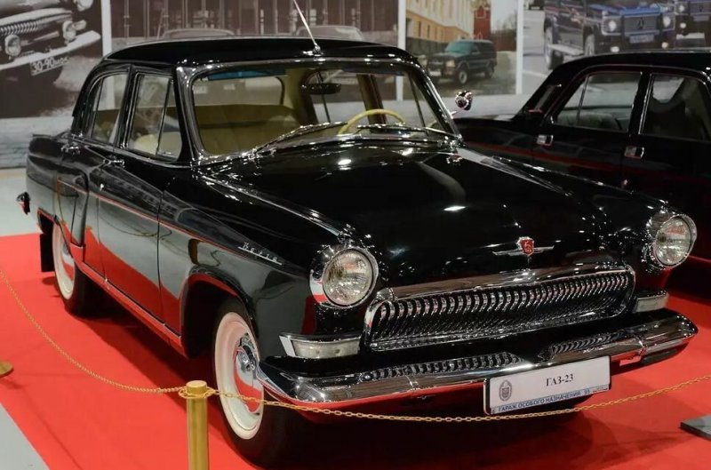 ГАЗ-23. «Волга» по прозвищу «догонялка» ГАЗ-23. «Волга» по прозвищу «догонялка»