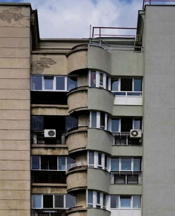 Наши дороги умеют засасывать... И другие забавные примеры застревания в текстурах Наши дороги умеют засасывать... И другие забавные примеры застревания в текстурах Отдых