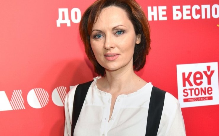 Звезда «Кухни» Елена Ксенофонтова рассказала об изменах и побоях мужа