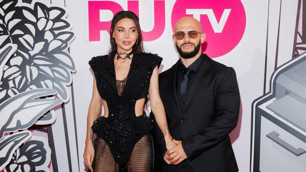 Самойлова назвала условие для примерения с отказавшимся разводиться Джиганом: «Ждала 17 лет»