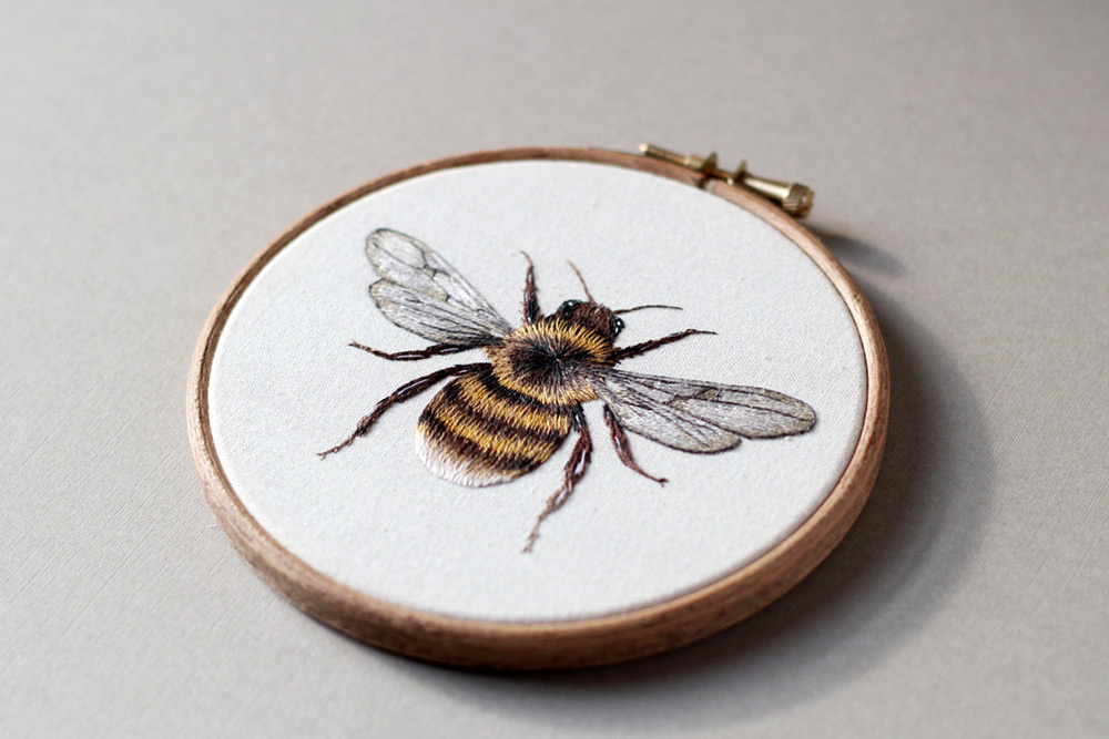 потрясающая вышивка грибов растений и животных 