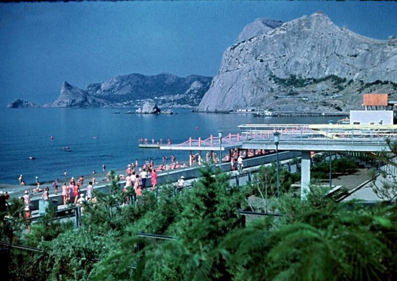 Как отдыхали советские студенты? 