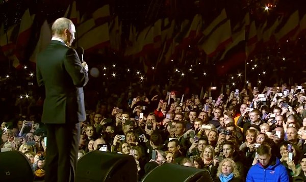 Иностранцы о речи Путина в Крыму: «дороги, новые развязки, аэропорт и мост - и это по-вашему оккупация?!» Иностранцы о речи Путина в Крыму: «дороги, новые развязки, аэропорт и мост - и это по-вашему оккупация?!»