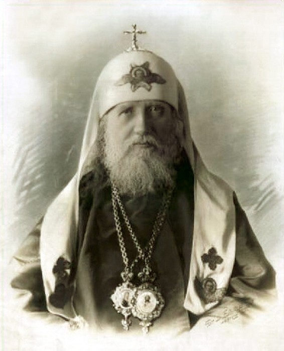 7 апреля - Преставление святителя Тихона, патриарха Московского и всея России (1925).