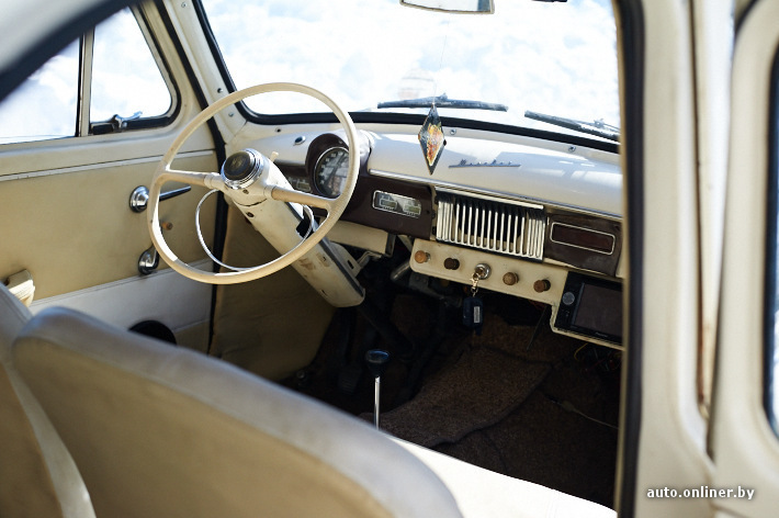 «Москвич-403»: рожденный ползать летать может «Москвич-403»: рожденный ползать летать может автомобиль,видео,машины,ремонт,СССР