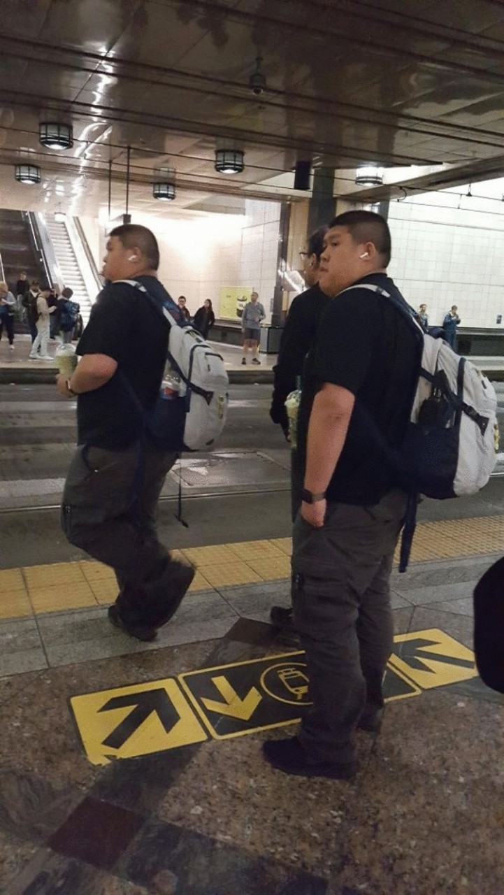 26 подозрительных случаев, когда Матрица вышла из строя и породила удивительные совпадения 