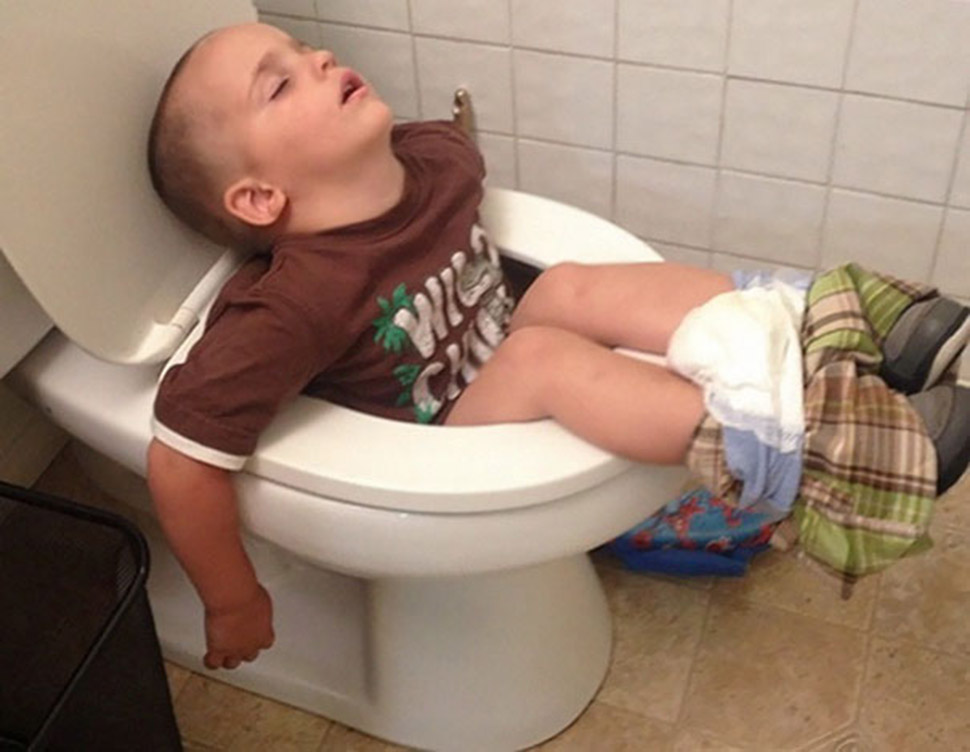 30 доказательств того, что дети могут спать где угодно, как угодно и когда угодно