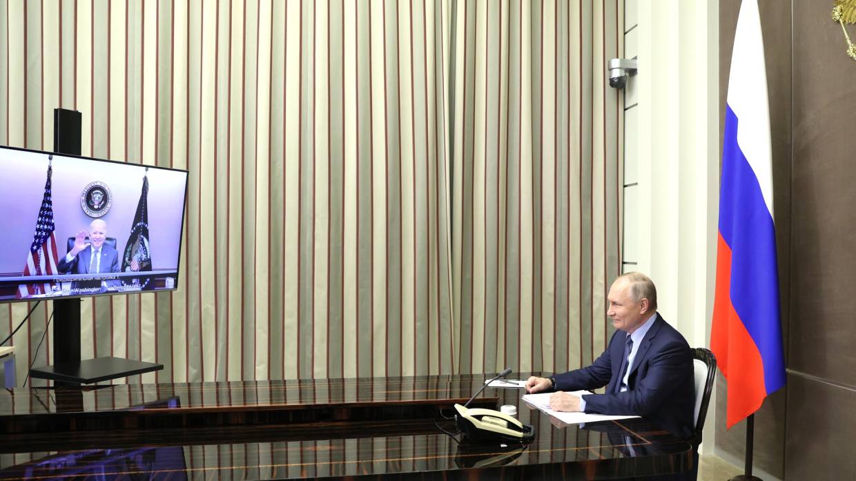 «Украина лишь рычаг против запуска «СП-2»: киевские аналитики о переговорах Путина с Байденом