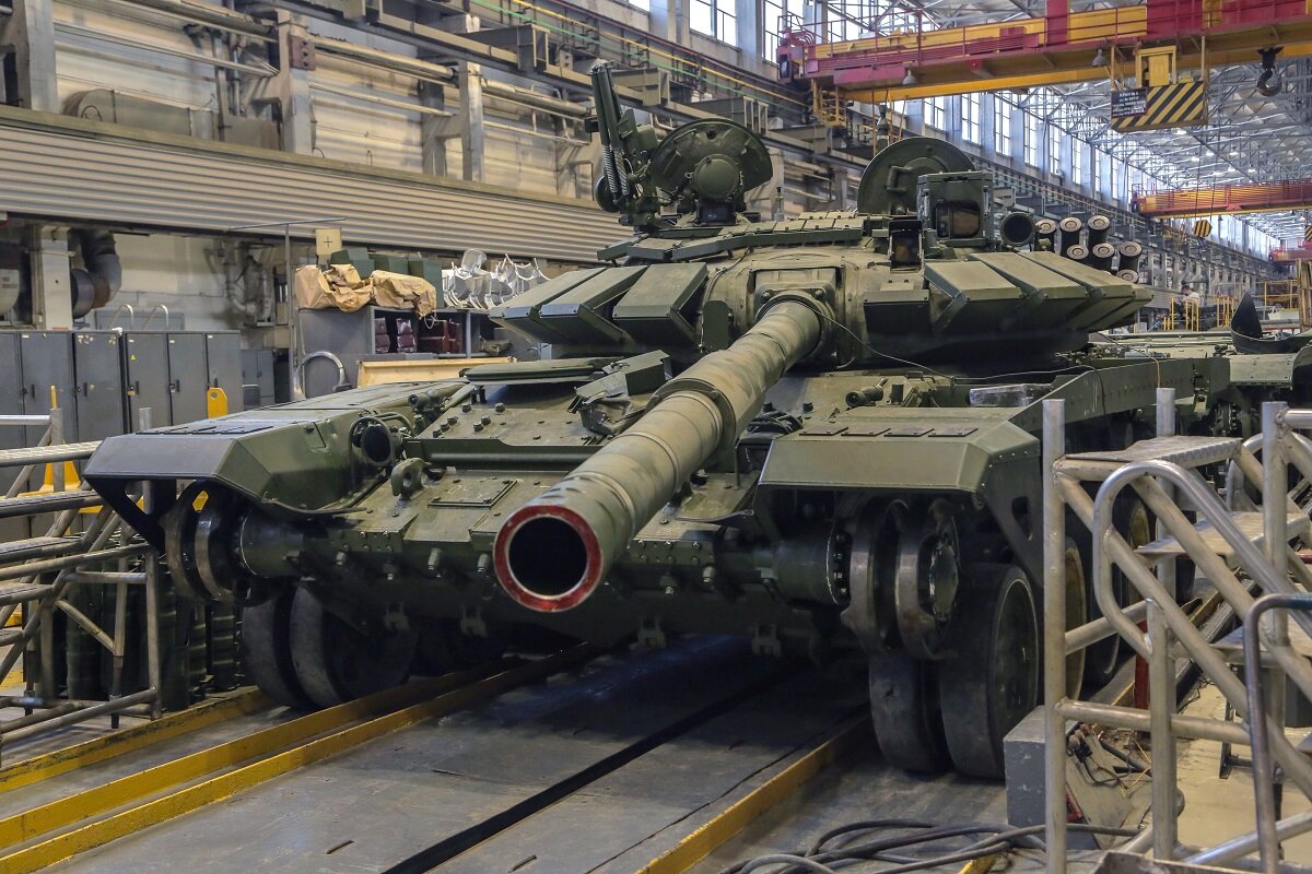 Танк Т-72Б3. Модернизацией танков Т-72 на УВЗ. Фото:  uralvagonzavod.ru.