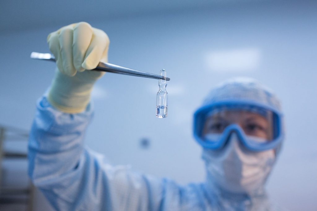 В Китае будут производиться вакцины, разработотанные НИЦЭМ им. Н.Ф. Гамалеи