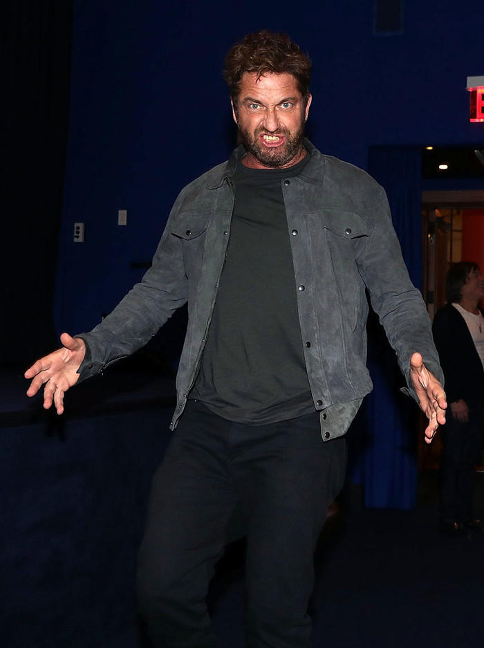 And Gerard Butler made this disgruntled look.